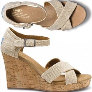 TOMS wedges